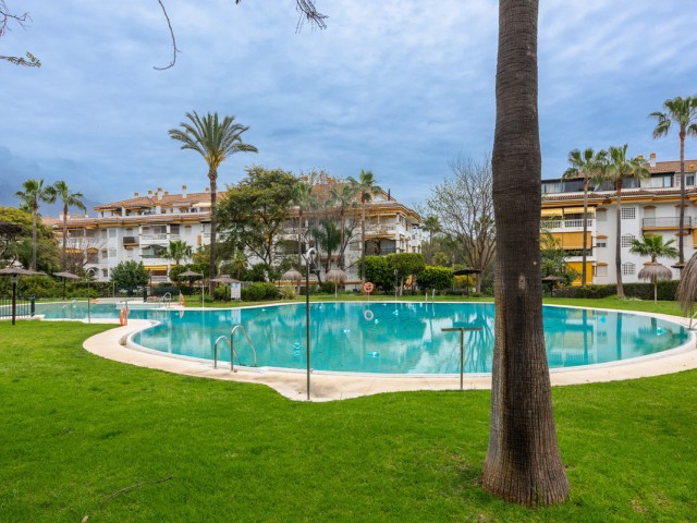 Penthouse in Nueva Andalucía
