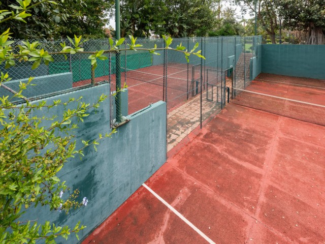 Penthouse in Nueva Andalucía