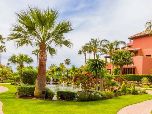 Penthouse in New Golden Mile