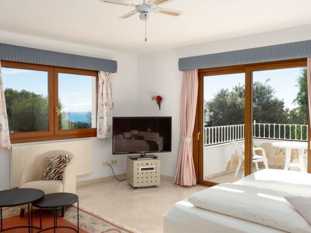 5 Schlafzimmer Villa in Mijas