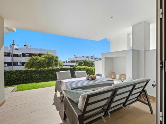 2 Bedrooms Apartment in Estepona