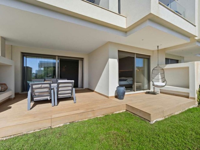 2 Bedrooms Apartment in Estepona