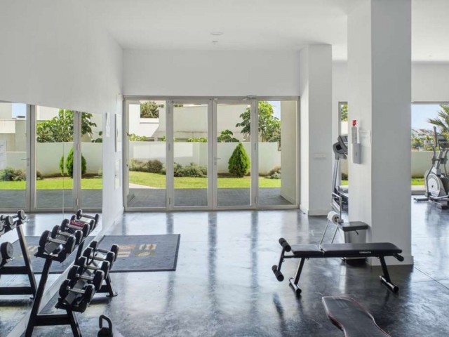 2 Bedrooms Apartment in Estepona