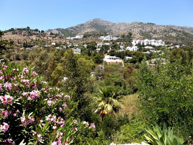 5 Bedrooms Townhouse in Mijas