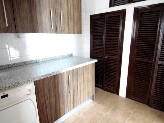 5 Bedrooms Townhouse in Mijas