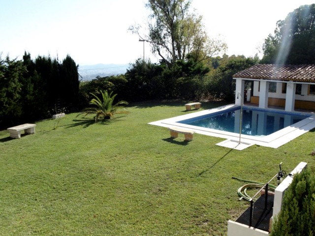 5 Bedrooms Townhouse in Mijas
