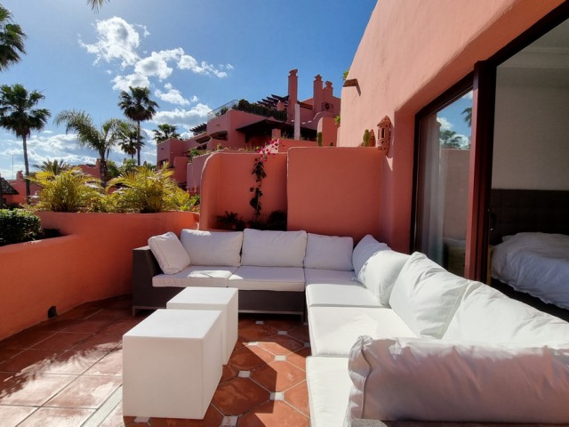 2 Bedrooms Apartment in Estepona