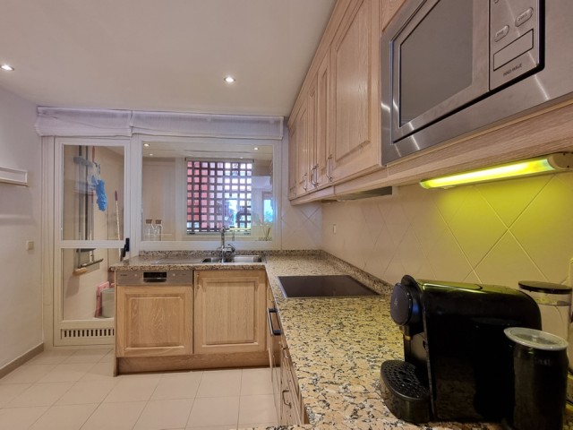 2 Bedrooms Apartment in Estepona