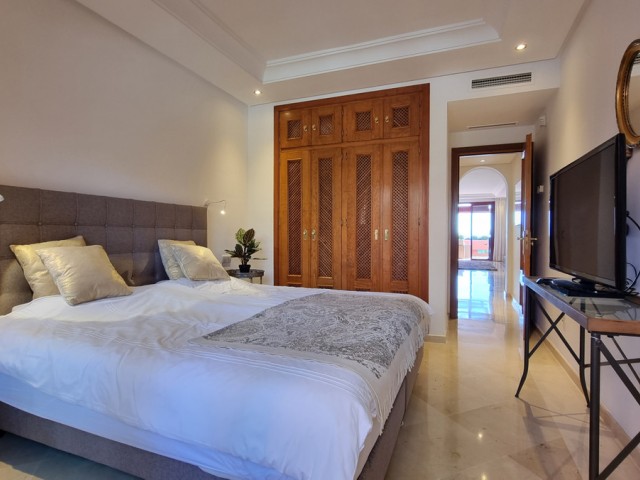 2 Bedrooms Apartment in Estepona