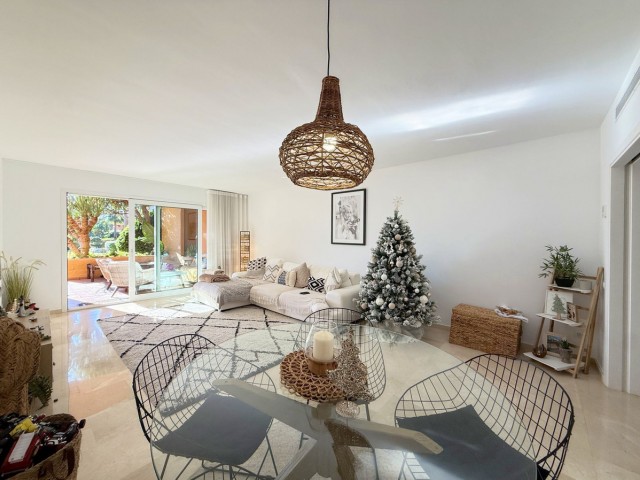 3 Bedrooms Apartment in La Duquesa