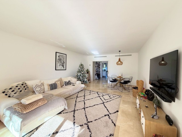 3 Bedrooms Apartment in La Duquesa