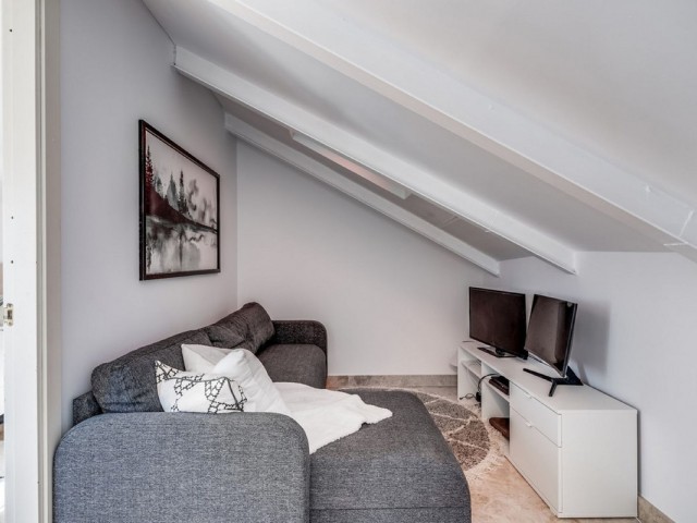 4 Schlafzimmer Reihenhaus in Nueva Andalucía