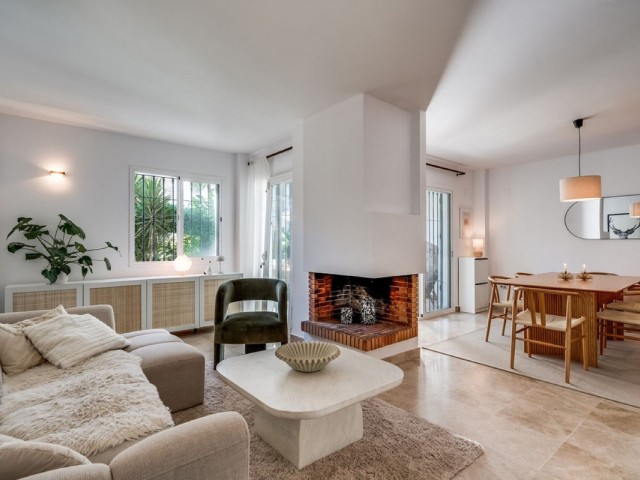 Reihenhaus, Nueva Andalucia