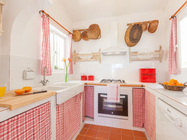 3 Bedrooms Villa in Estepona