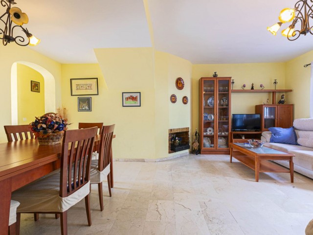 6 Bedrooms Townhouse in Marbella