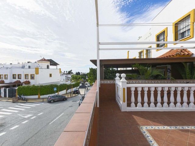 6 Bedrooms Townhouse in Marbella