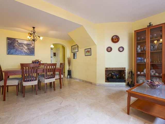 6 Bedrooms Townhouse in Marbella