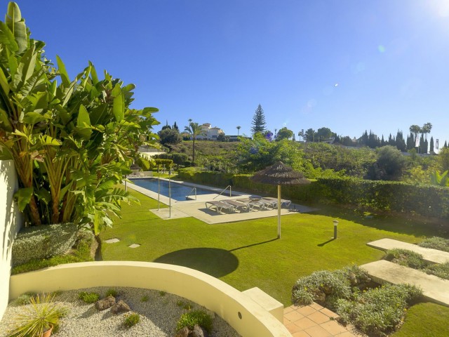 Appartement avec 2 Chambres  à Nueva Andalucía