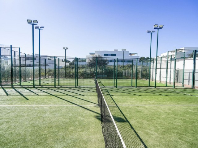 Kattohuoneisto Sotogrande