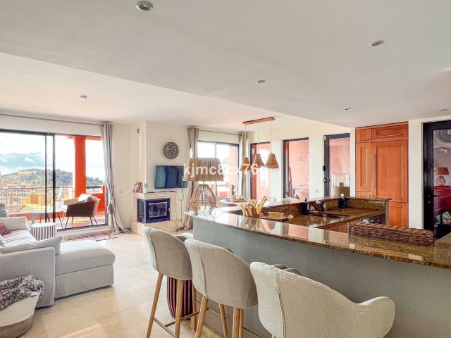 Apartment, Calahonda, R5230093