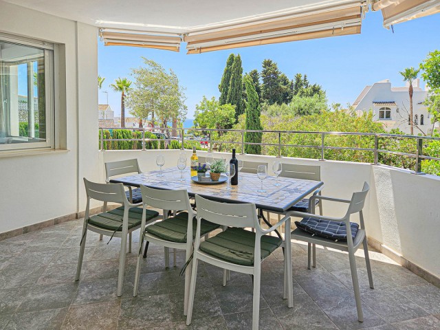 Villa con 4 Dormitorios  en Riviera del Sol