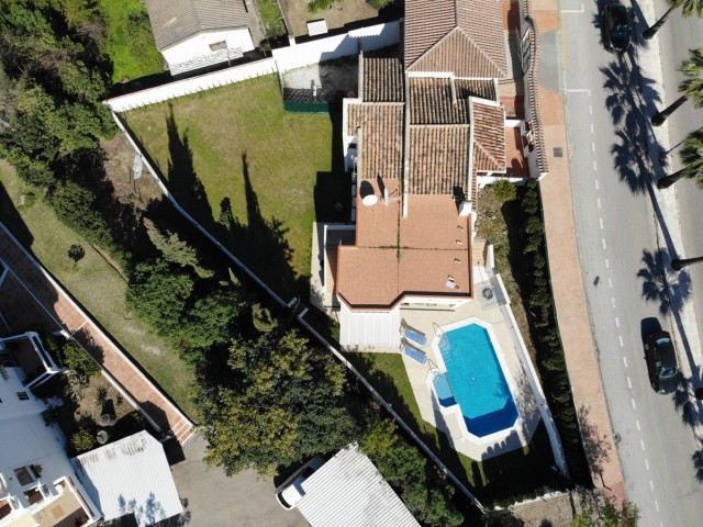 Villa con 4 Dormitorios  en Riviera del Sol
