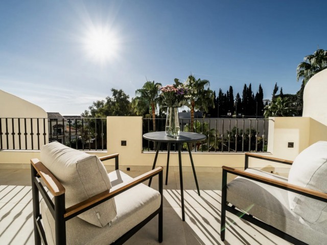 3 Bedrooms Townhouse in Nueva Andalucía
