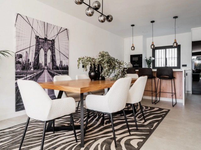 3 Bedrooms Townhouse in Nueva Andalucía