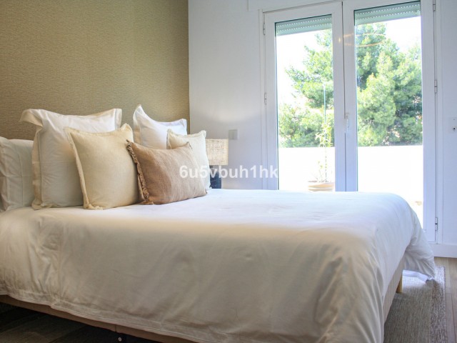 4 Bedrooms Apartment in Marbella