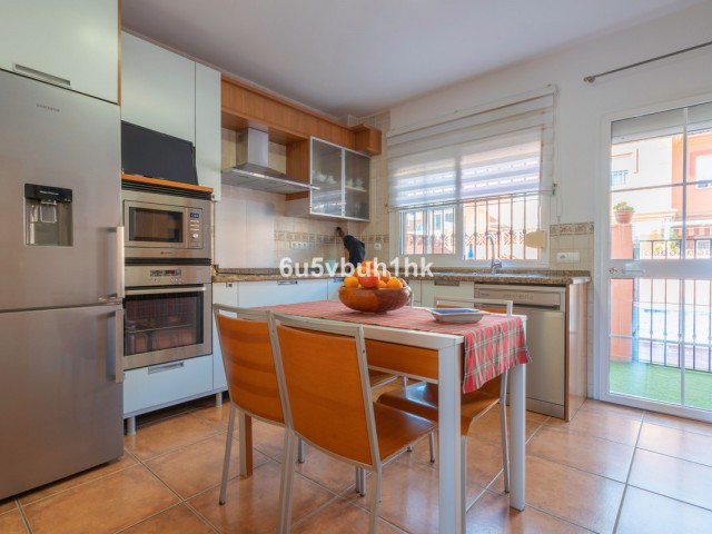 4 Bedrooms Villa in Fuengirola