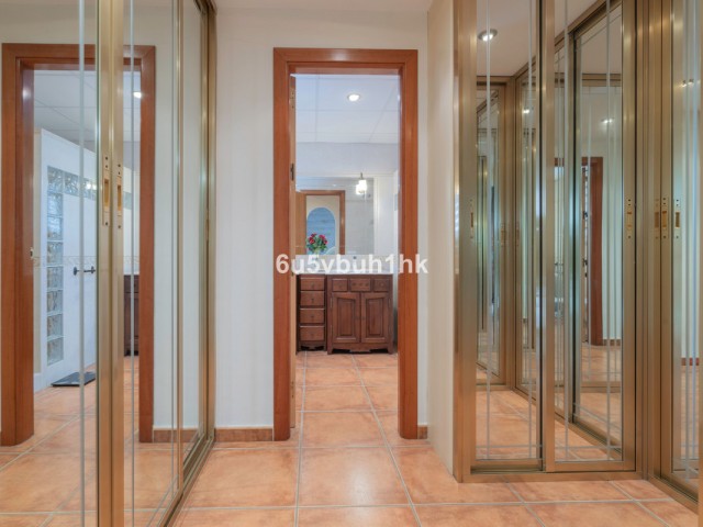 4 Makuuhuoneen Huvila Fuengirola