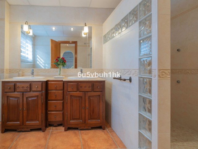 4 Makuuhuoneen Huvila Fuengirola