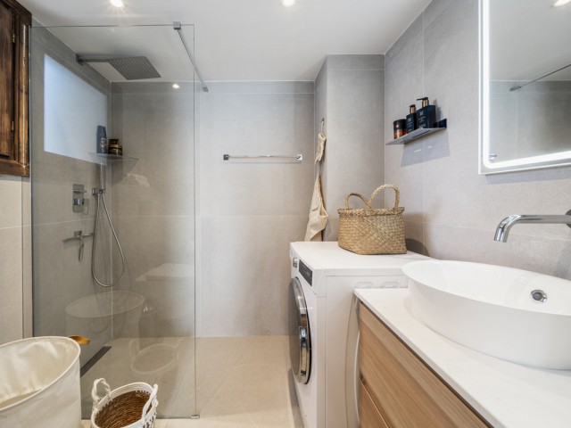 3 Bedrooms Apartment in Nueva Andalucía