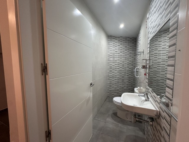 18 Bedrooms Villa in Benalmadena