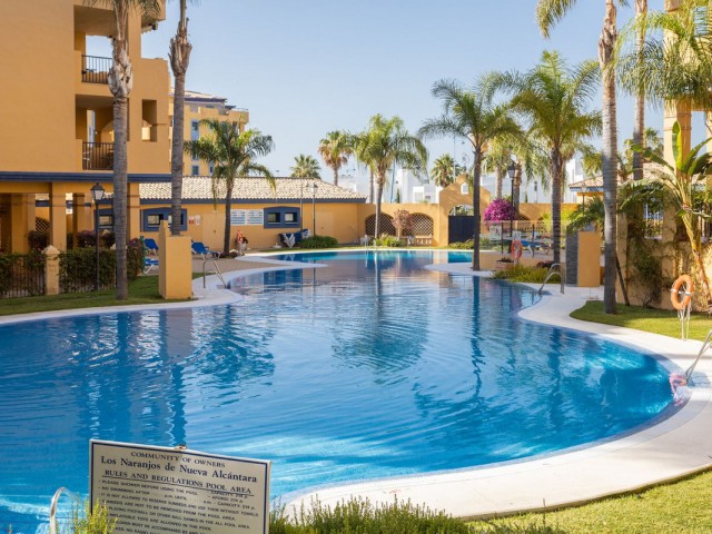 Apartment, San Pedro de Alcántara, R5233588