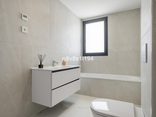 Takvåning i Estepona