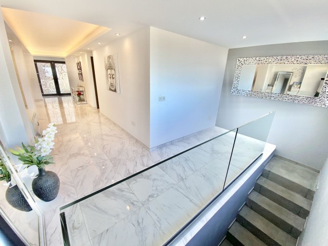 6 Bedrooms Villa in Benalmadena Pueblo