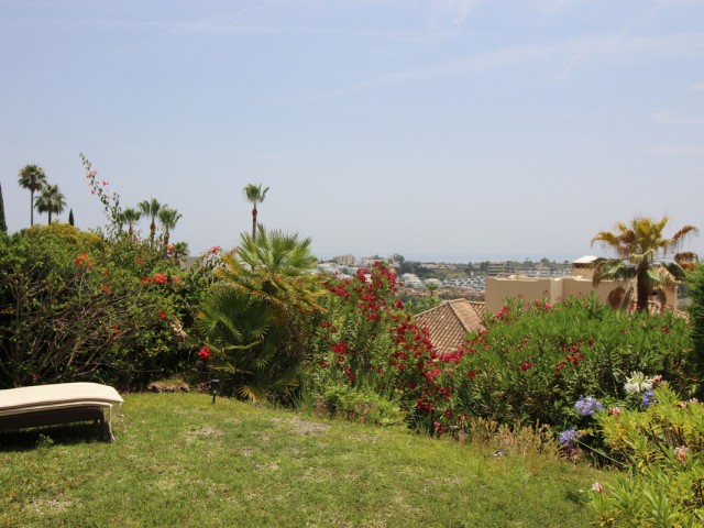 3 Bedrooms Townhouse in Benahavís