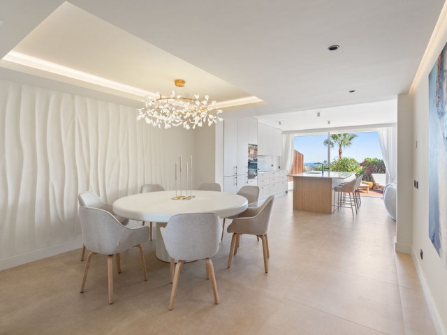 3 Bedrooms Apartment in Nueva Andalucía