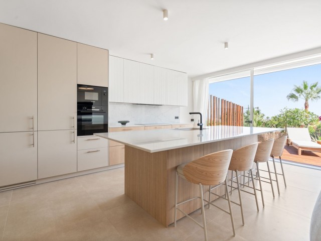 3 Bedrooms Apartment in Nueva Andalucía