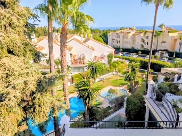 Maison mitoyenne avec 3 Chambres  à Nagüeles