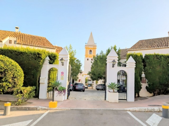 Rijtjeshuis, Nagüeles, R5184070