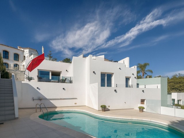 3 Bedrooms Villa in Mijas