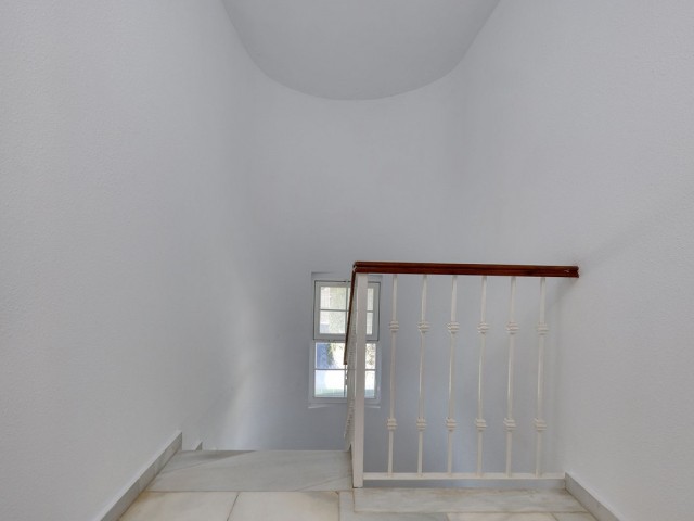 3 Bedrooms Townhouse in Elviria