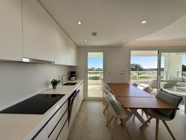 Appartement, San Roque Club, R5237614