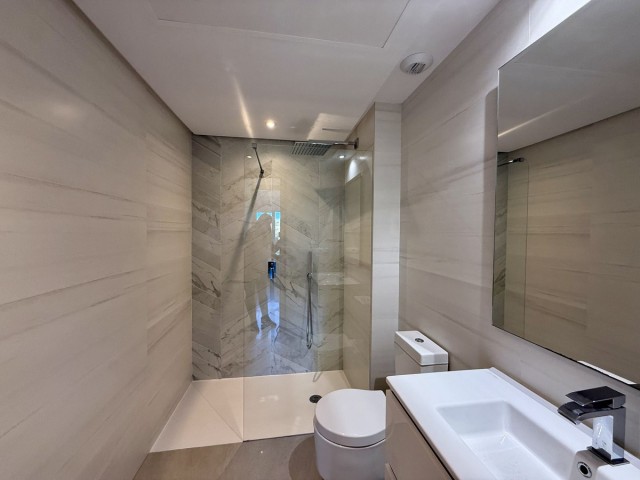 Appartement avec 3 Chambres  à San Roque Club