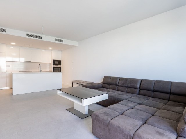 2 Bedrooms Apartment in Estepona