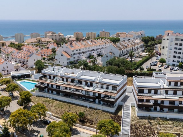 2 Bedrooms Apartment in Estepona
