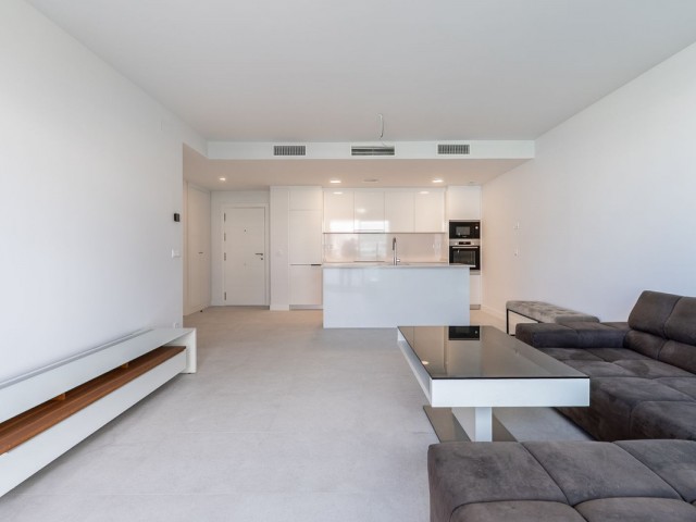 2 Bedrooms Apartment in Estepona