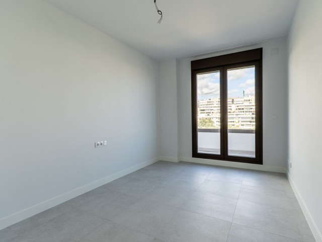 2 Bedrooms Apartment in Estepona